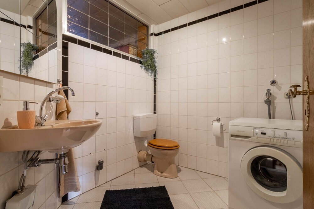 Gäste-WC-EG