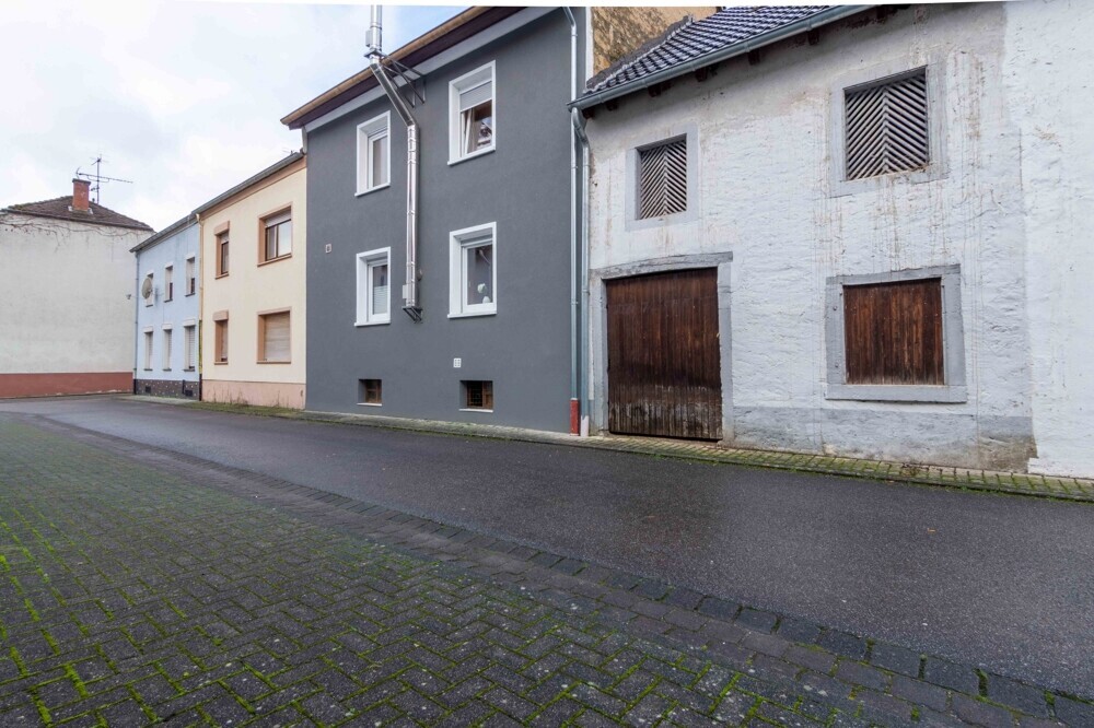 Rückseite Haus_Ralingen