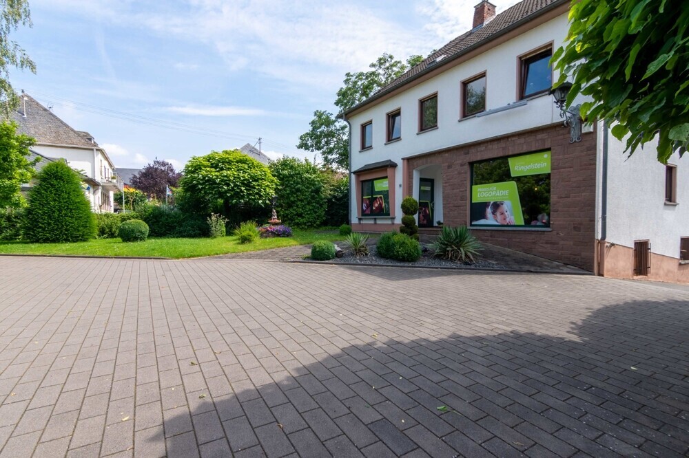 großer Hof
