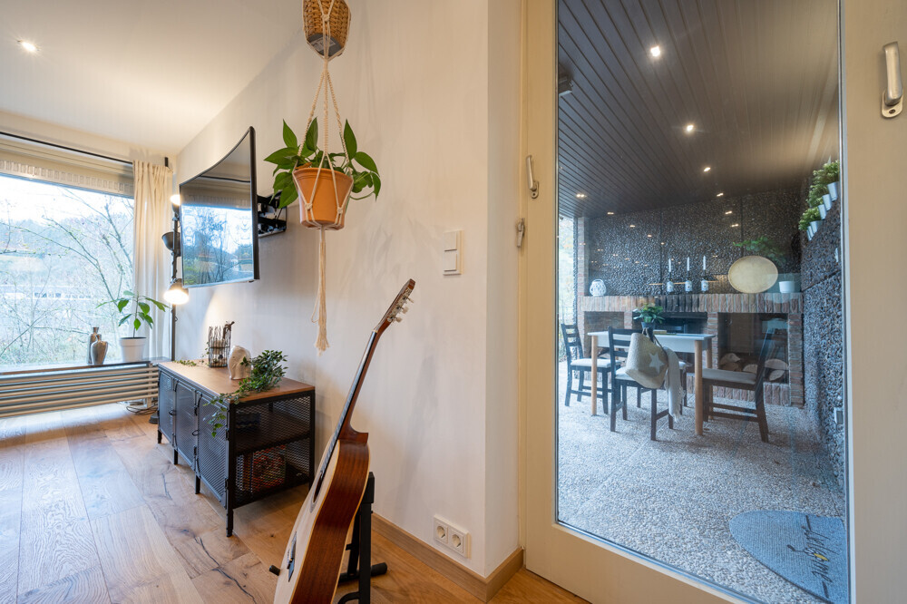 Blick zur überdachten Terrasse