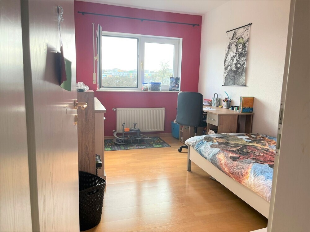 Büro / Kinderzimmer