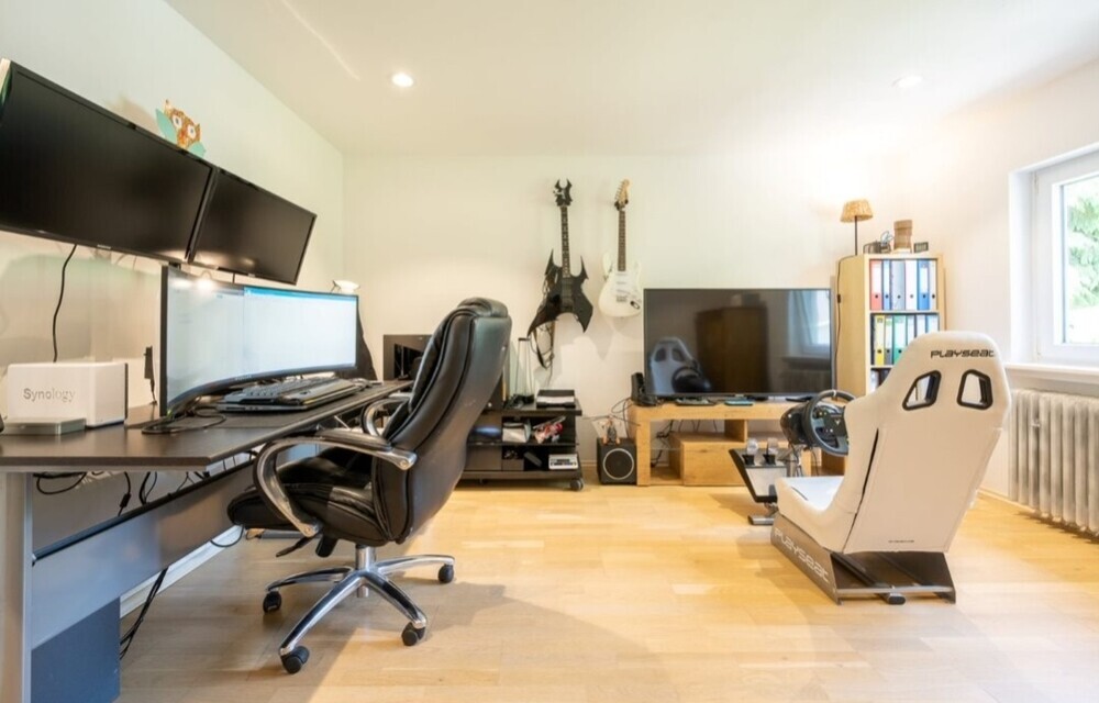 Büro 1