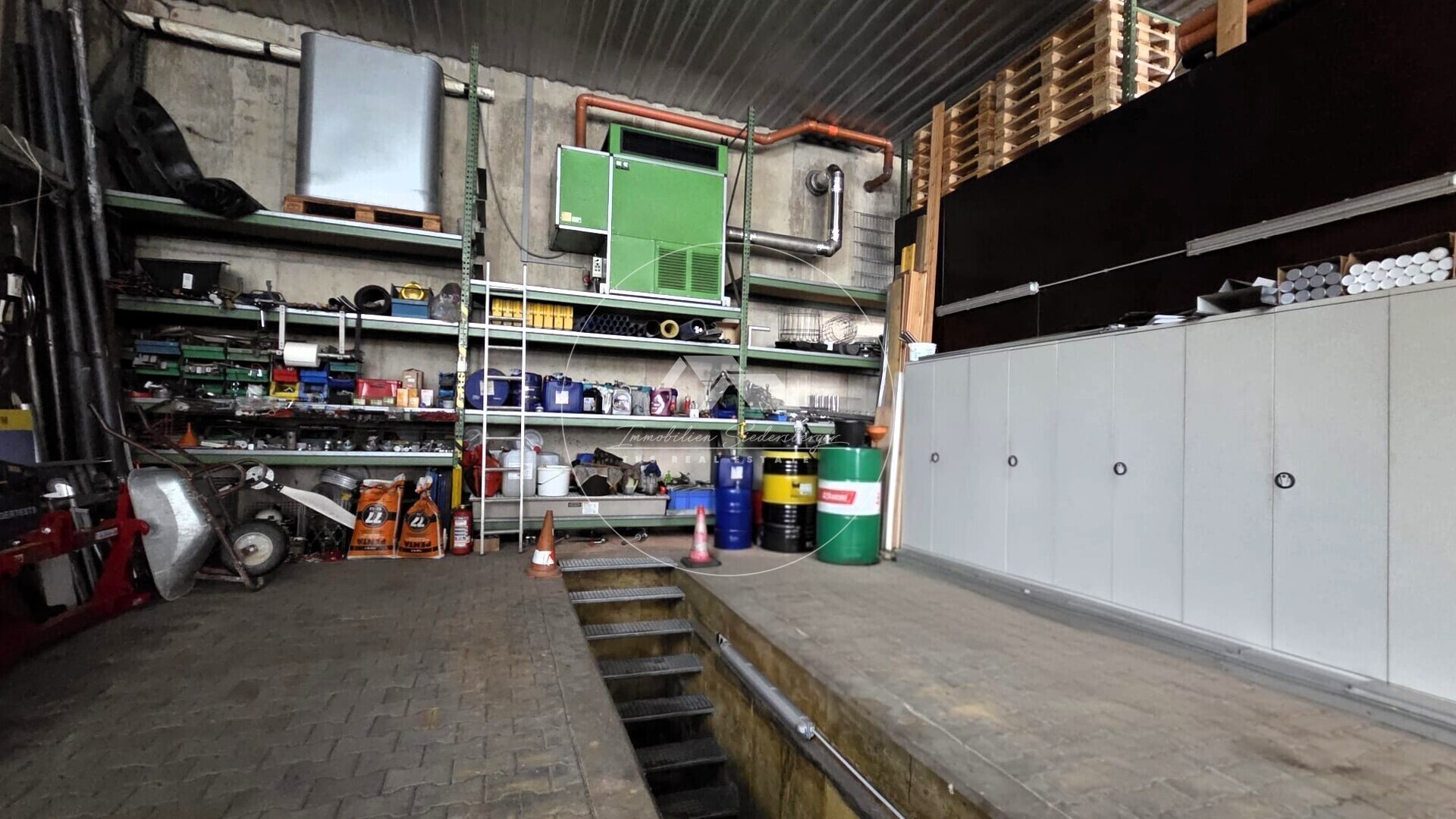 Werkstattbereich in der Halle