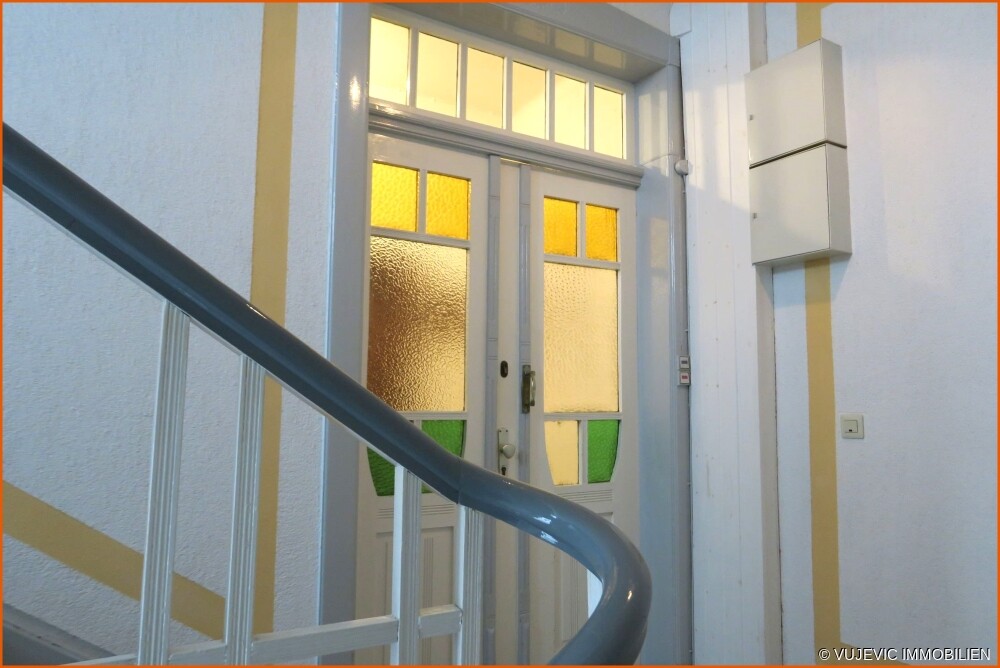 Etagentür zum Treppenhaus