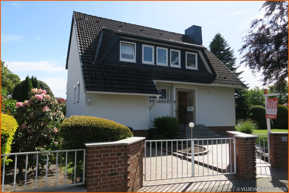 Straßenansicht
