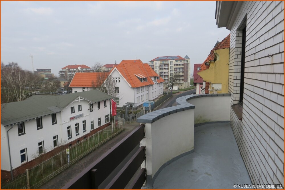 Großer Balkon mit Elbblick