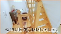 Loungebereich zwischen den Etagen