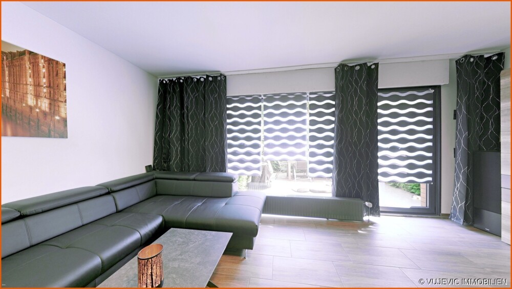 Großes Wohnzimmer