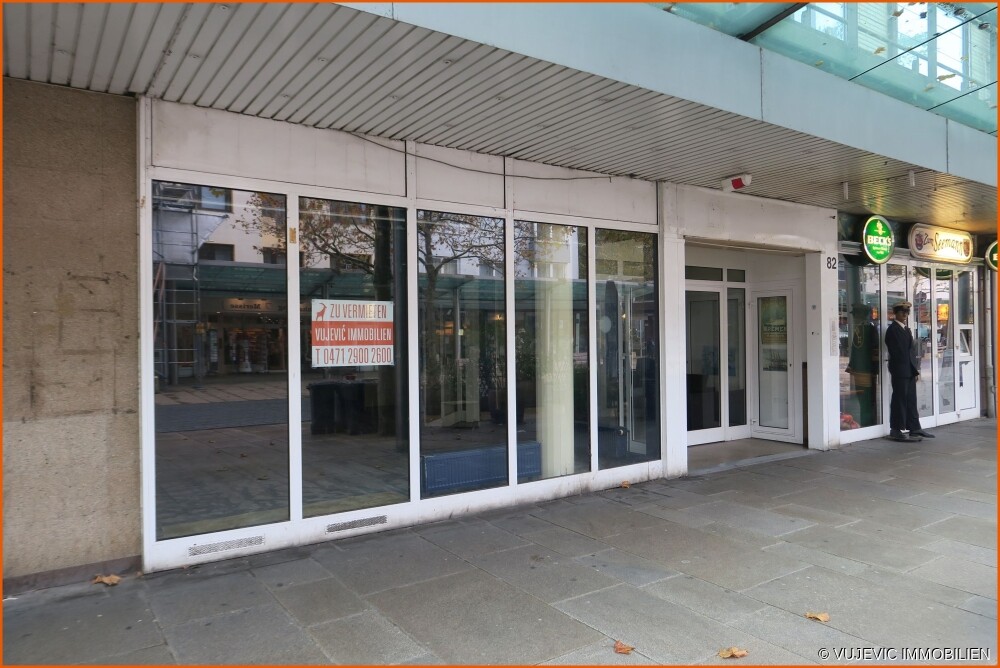 Werbefläche zur Fußgängerzone