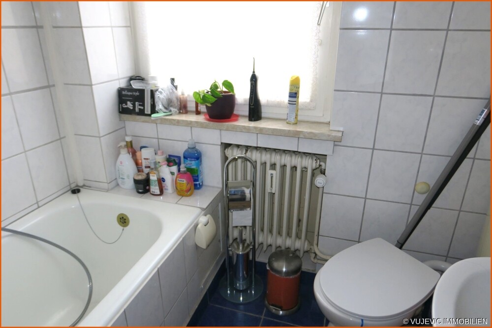 Nr. 1, Wannenbad 1. OG