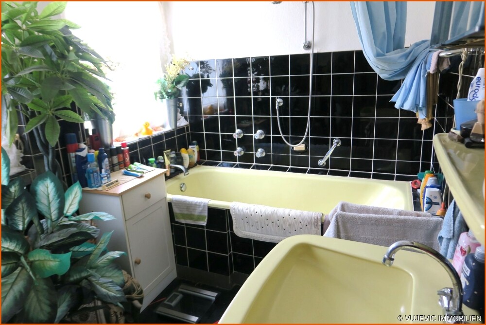 Nr. 3, Wannenbad 1. OG