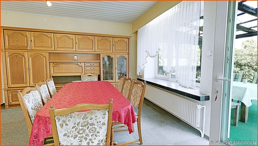 Essbereich mit Terrassenzugang