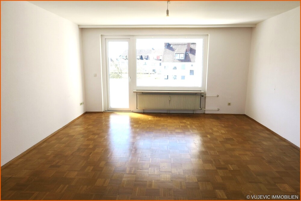 Großer Wohnbereich mit Südwest-Loggia