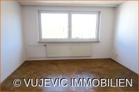 Großes Schlafzimmer