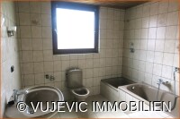 Vollbad im DG (linke Whg.)