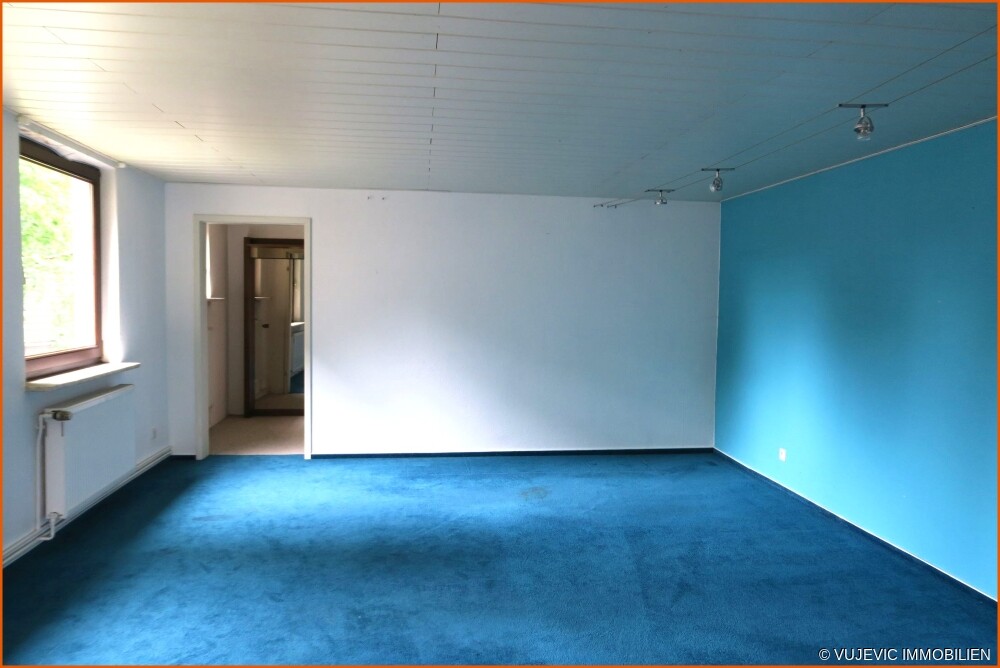 Schlafzimmer im DG (linke Whg.)