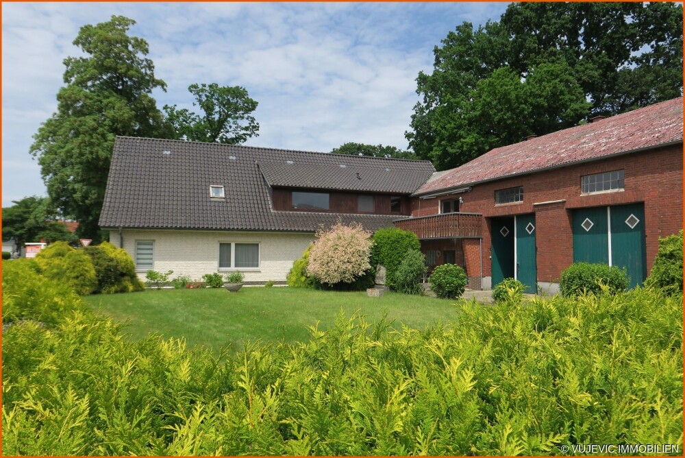 Straßenansicht