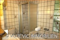 Vollbad im EG (rechte Whg.)