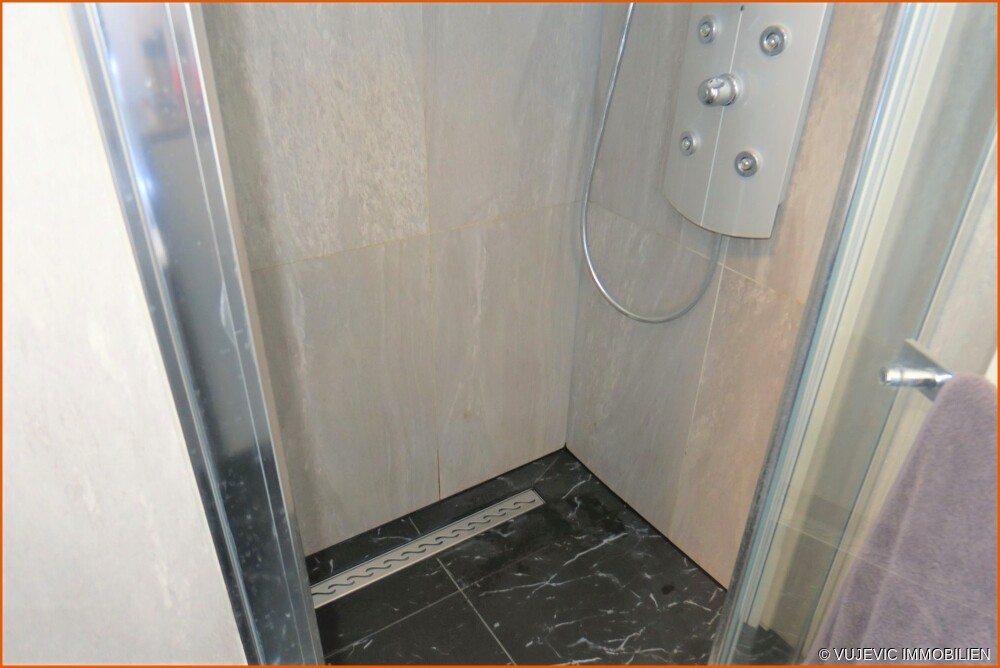 Dusche