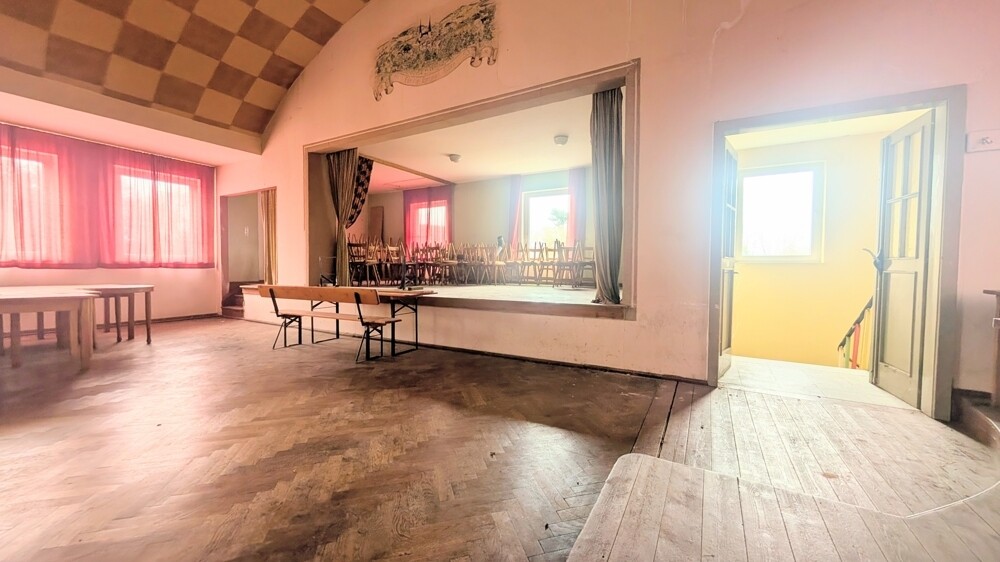 1. OG - Tanzsaal Bühnenblick