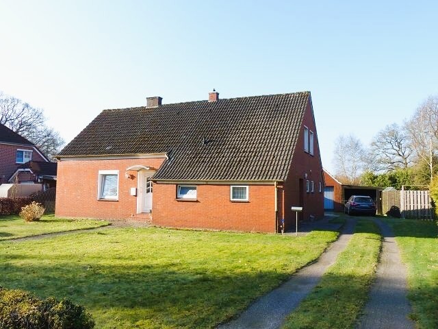 Straßenansicht/Auffahrt