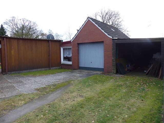 Garage und Carport