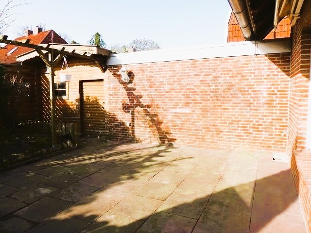 Blick zur Garage