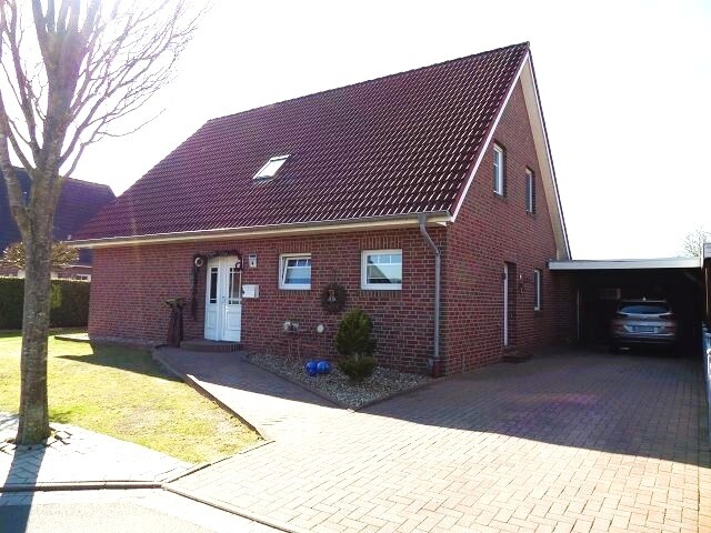 Straßenansicht 1