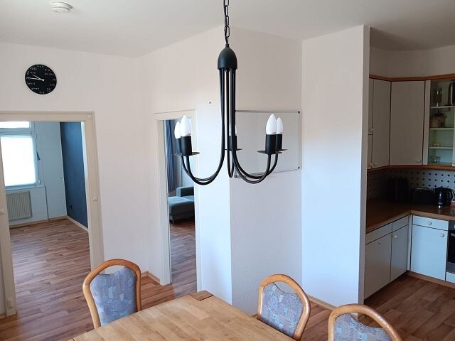 Essbereich Zugang Büro/Wohnzimmer