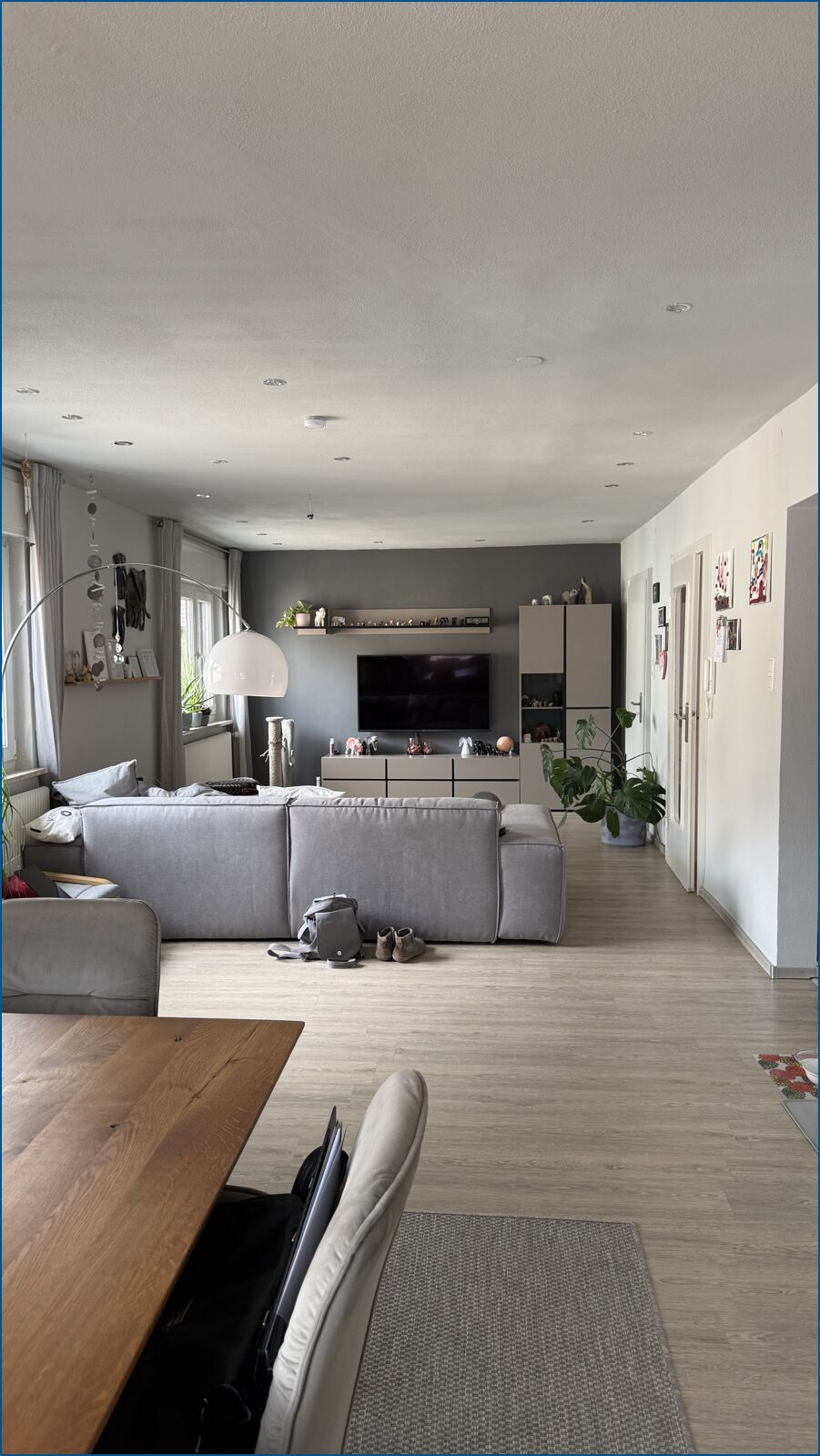 Wohn-/Esszimmer Vorderhaus