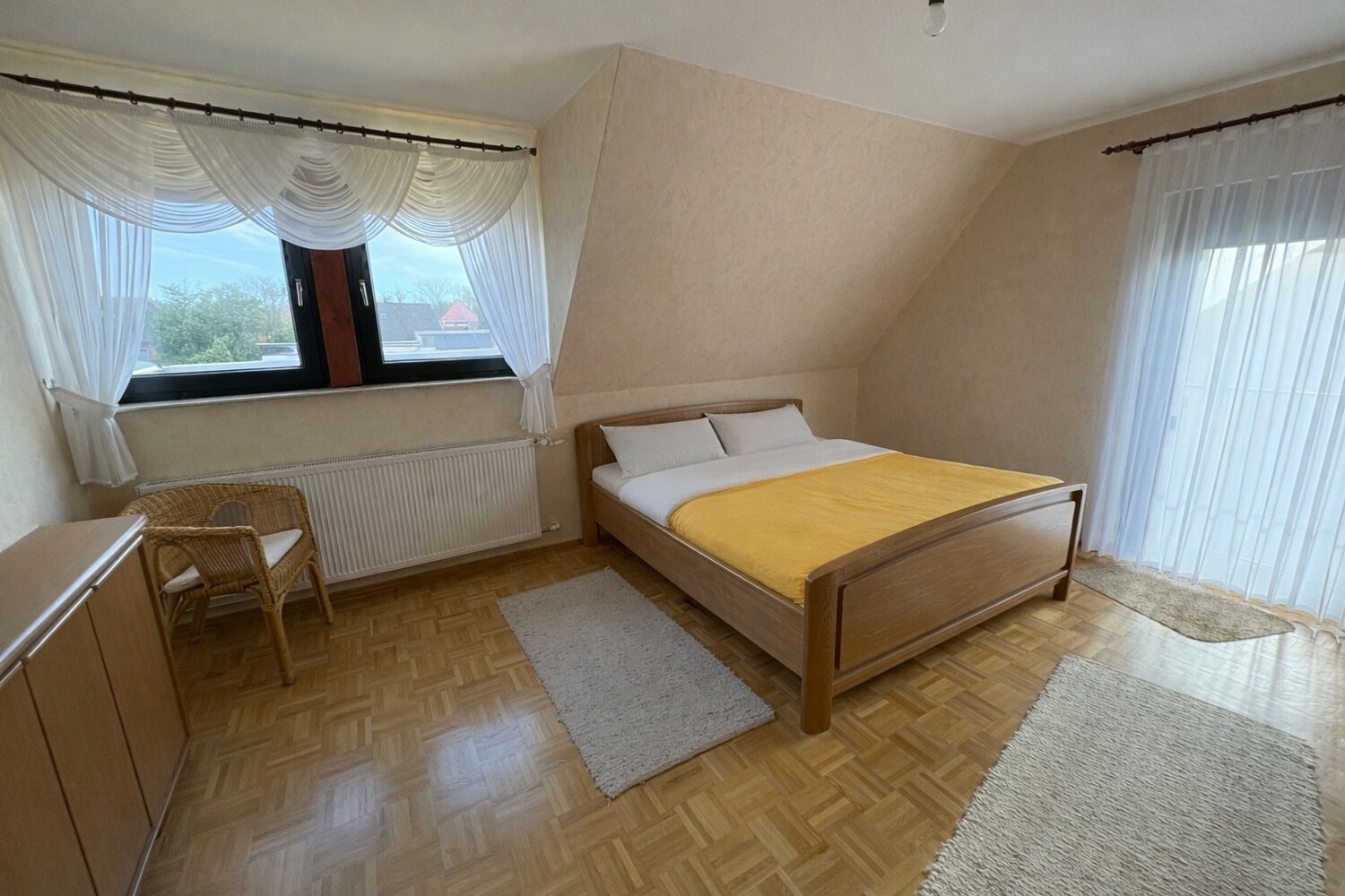 Schlafzimmer OG