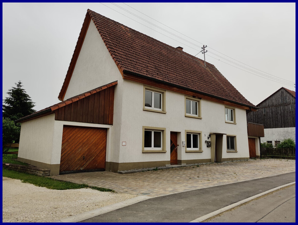 Straßenansicht