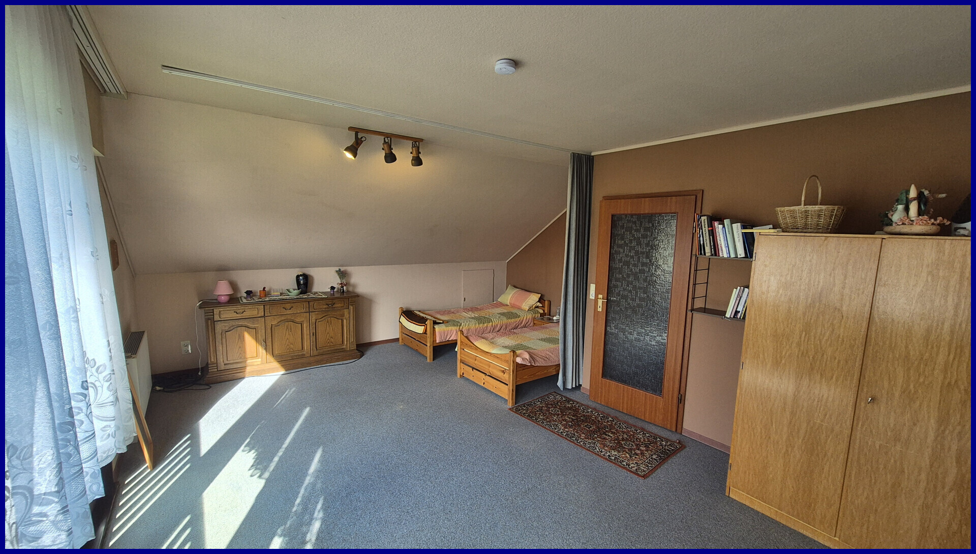 Wohnzimmer DG