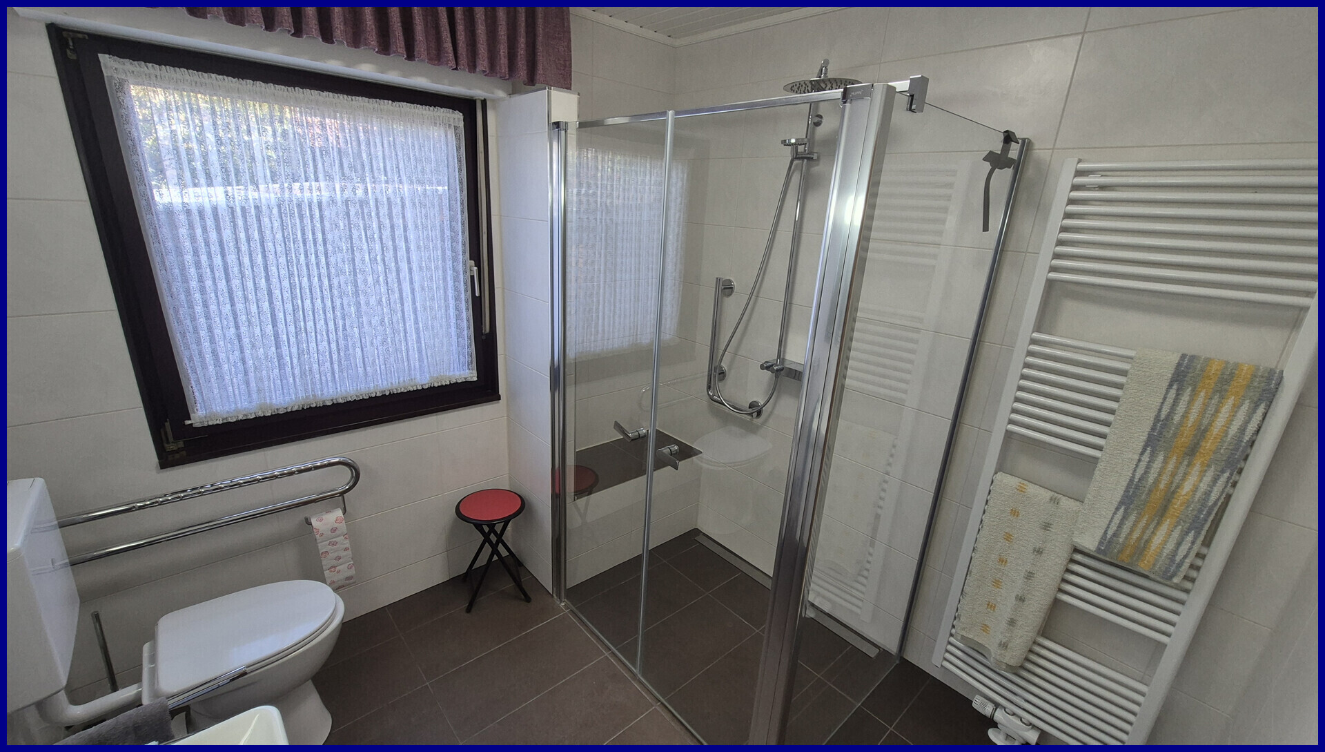 Badezimmer EG