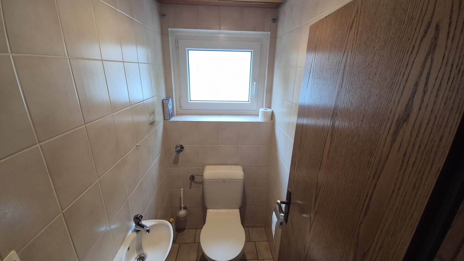 WC - EG