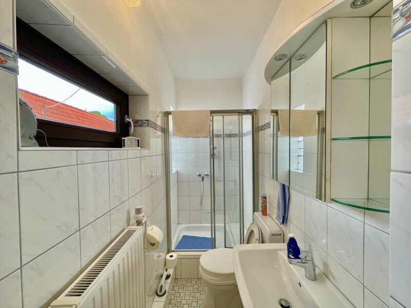 Badezimmer EG