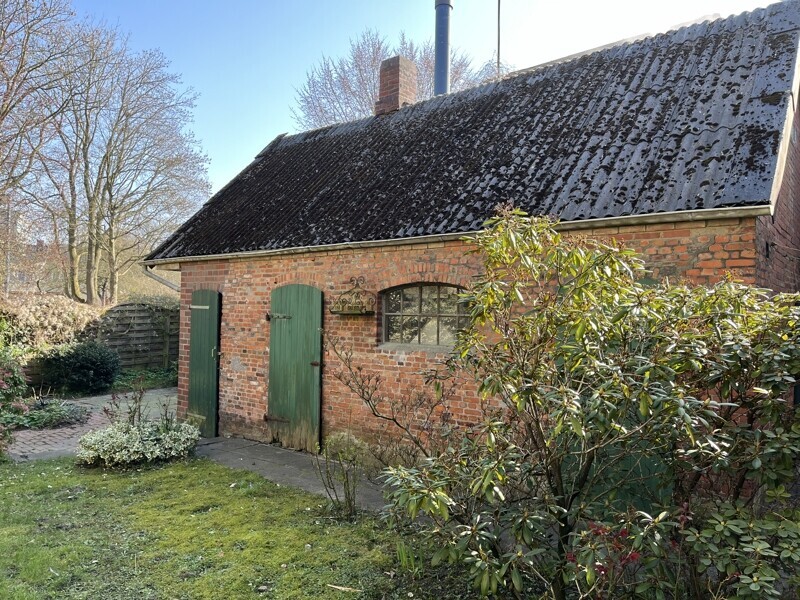 Hinterhof/Garten