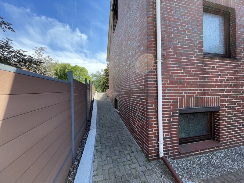 Hausseite Weg