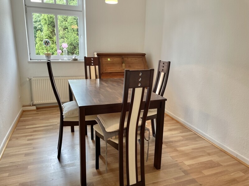 Arbeitszimmer im EG