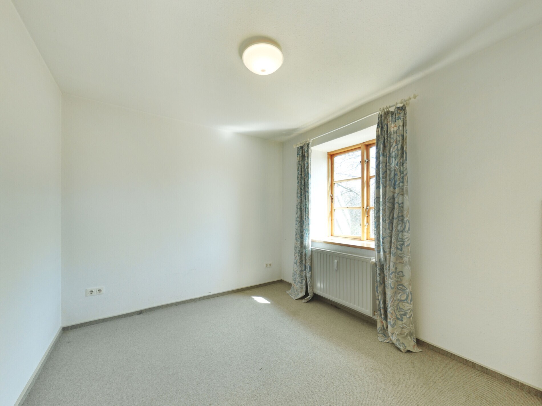 Schlafzimmer (Wohnung I)