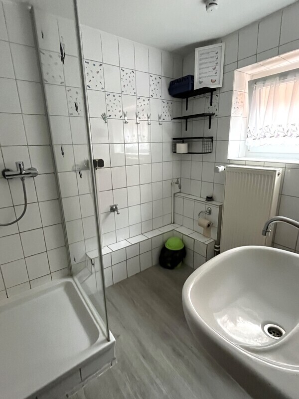 Wohnung II, OG-Bad