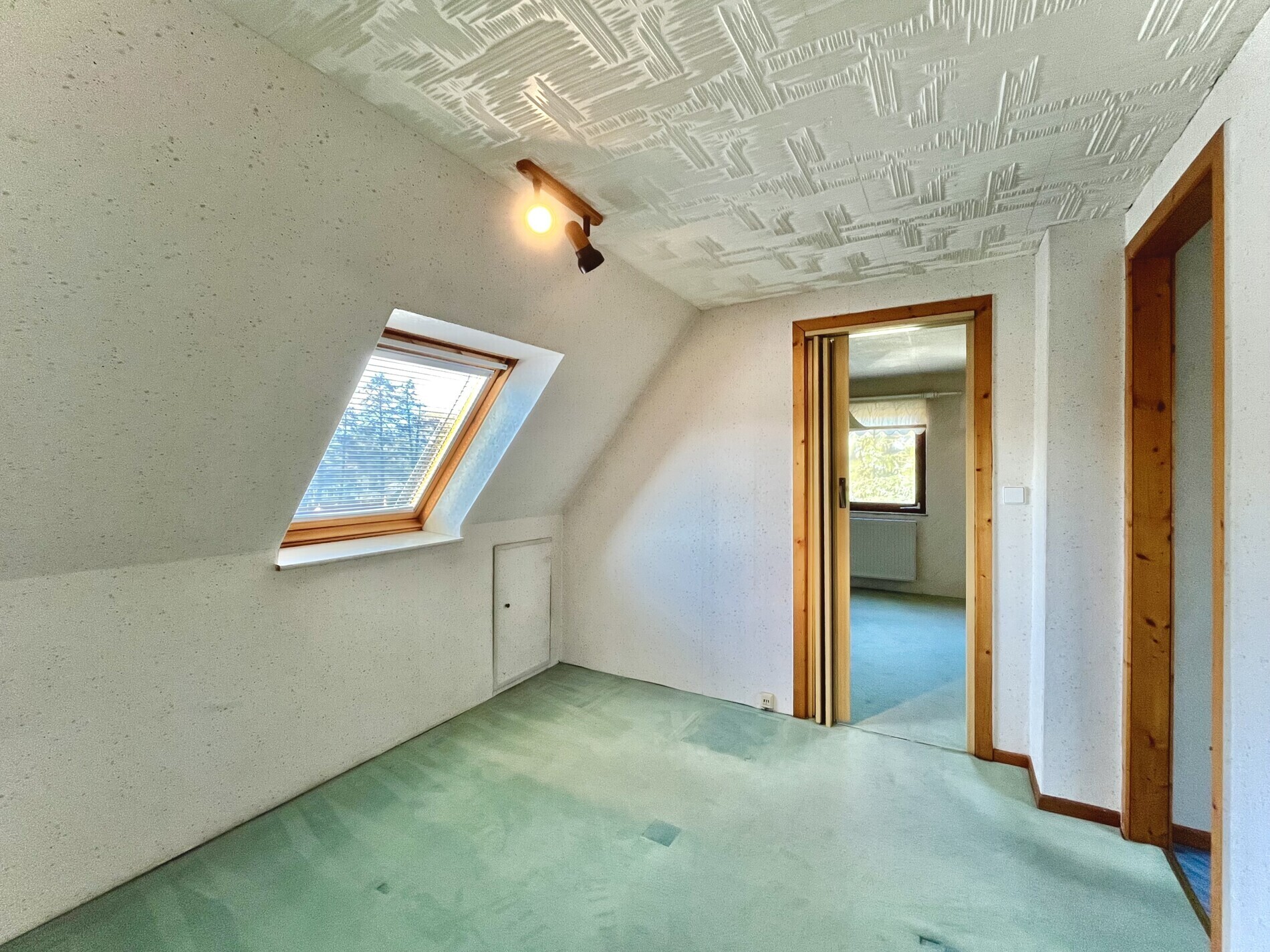 Zimmer 2 im Dachgeschoss