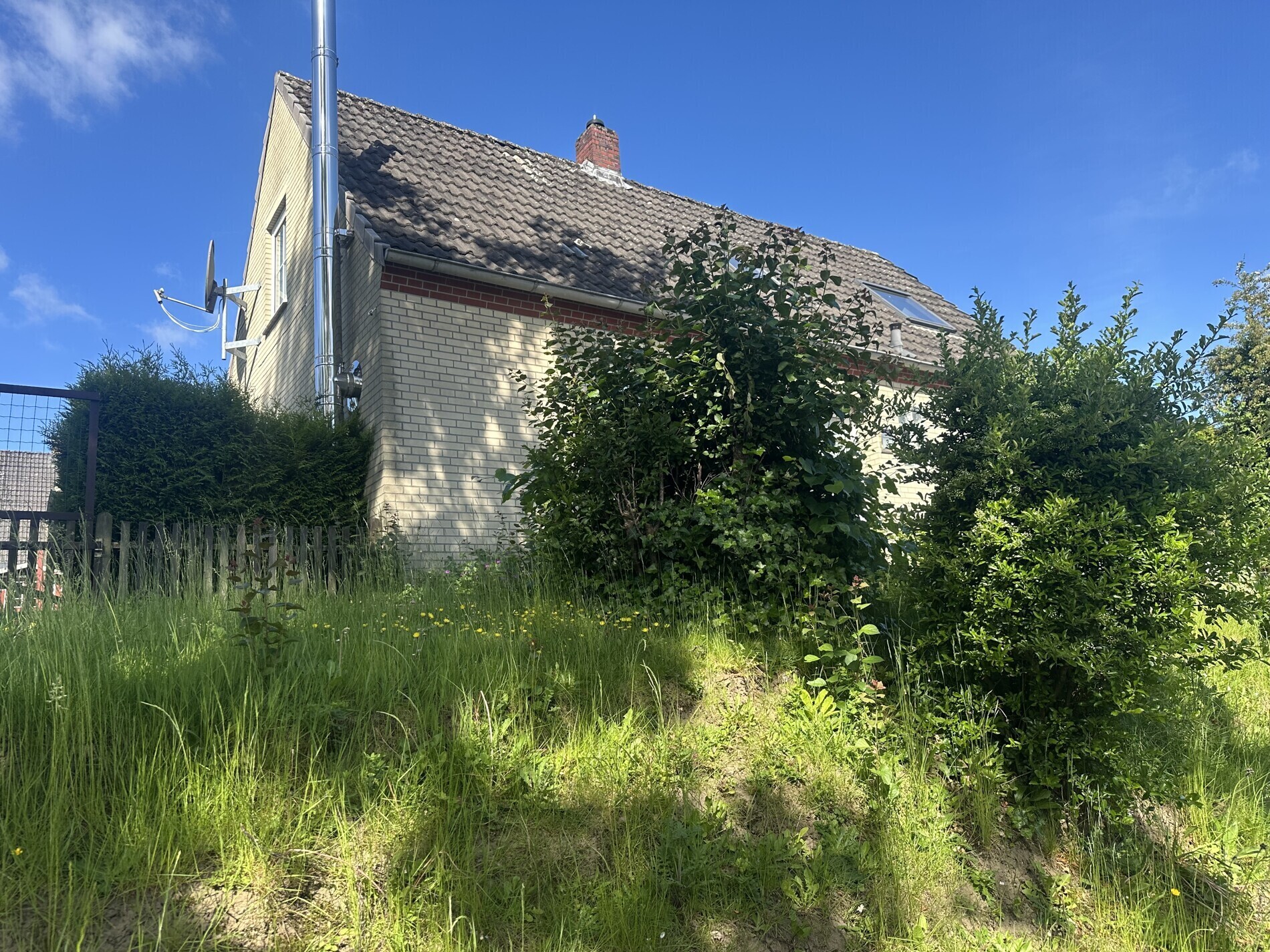 leichte Hanglage