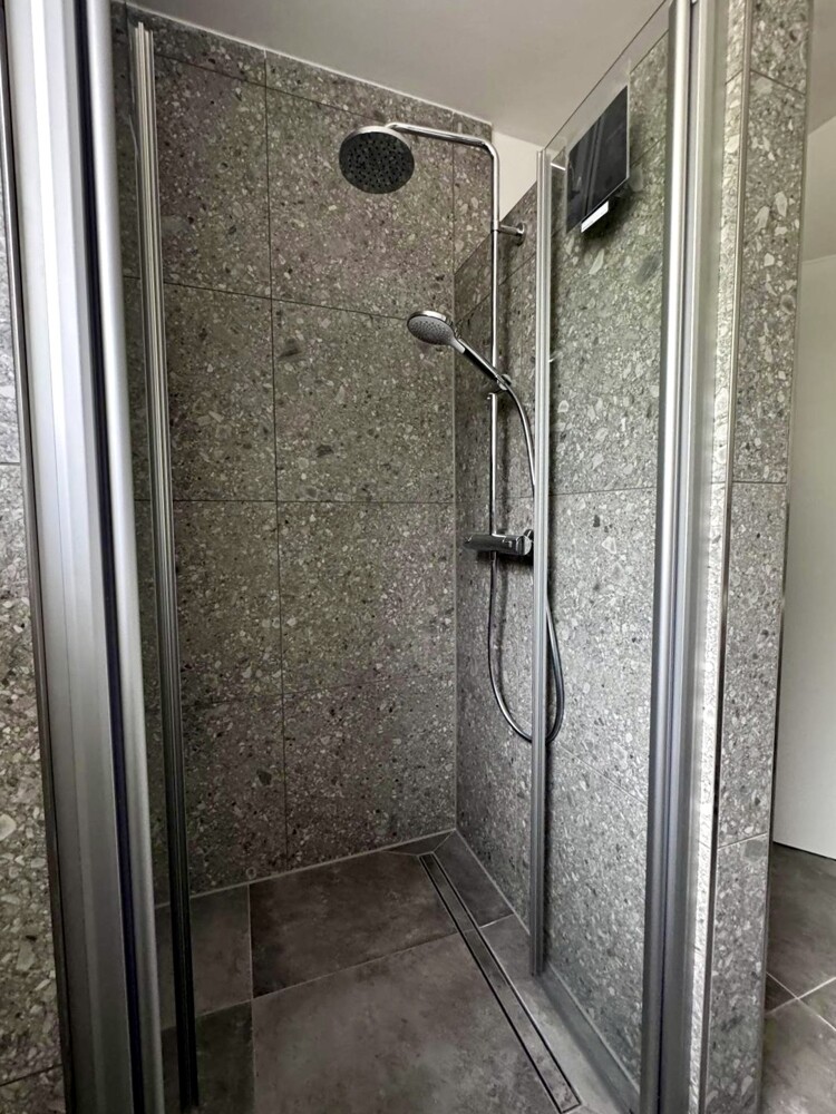Dusche