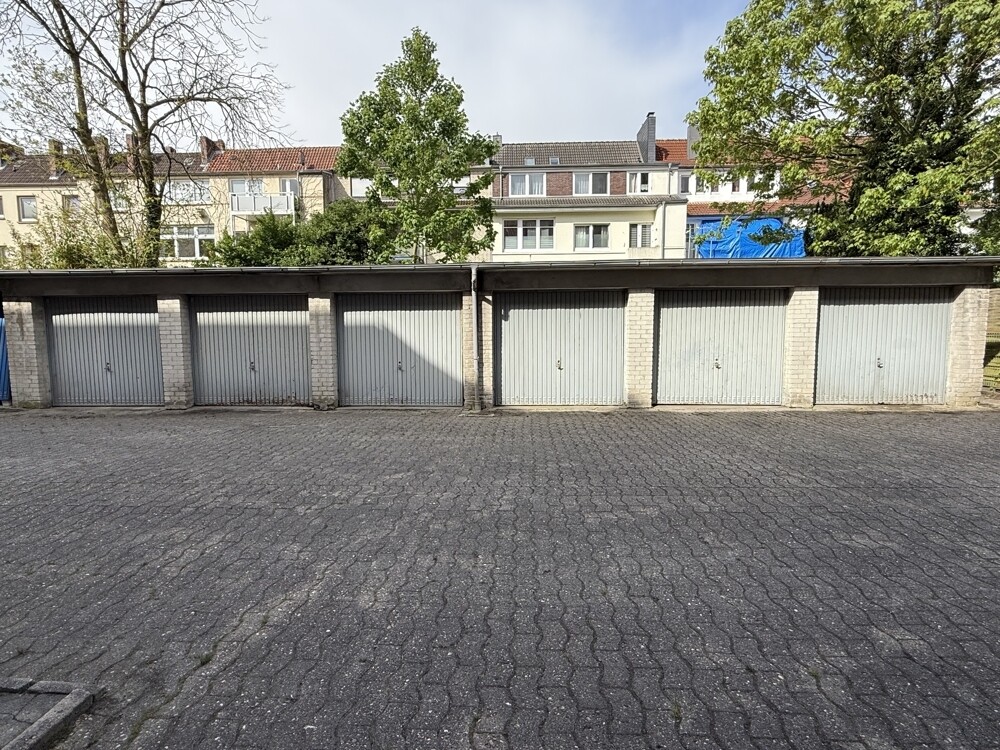 Außenansicht Garagen 