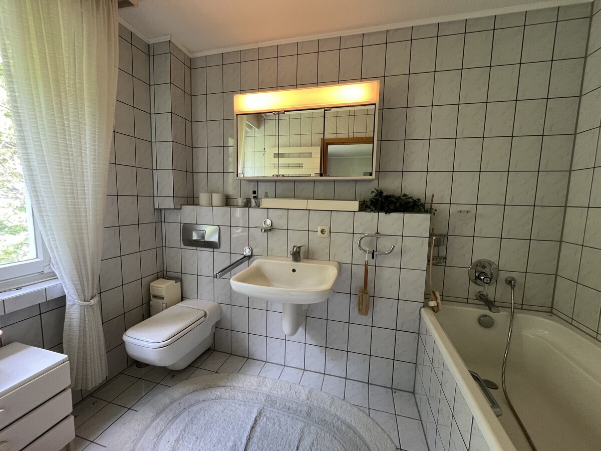 Badezimmer 1. OG