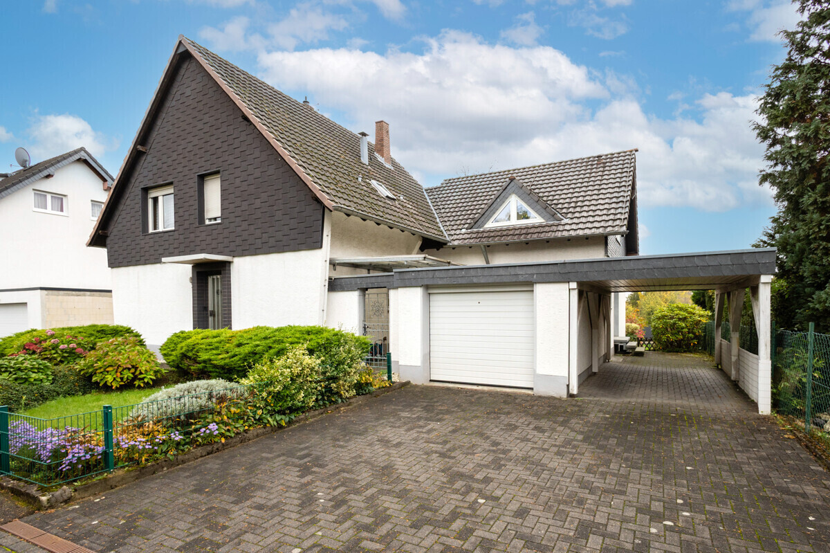 Straßenansicht