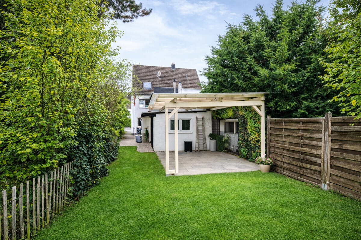 Überdachte Terrasse / Garten