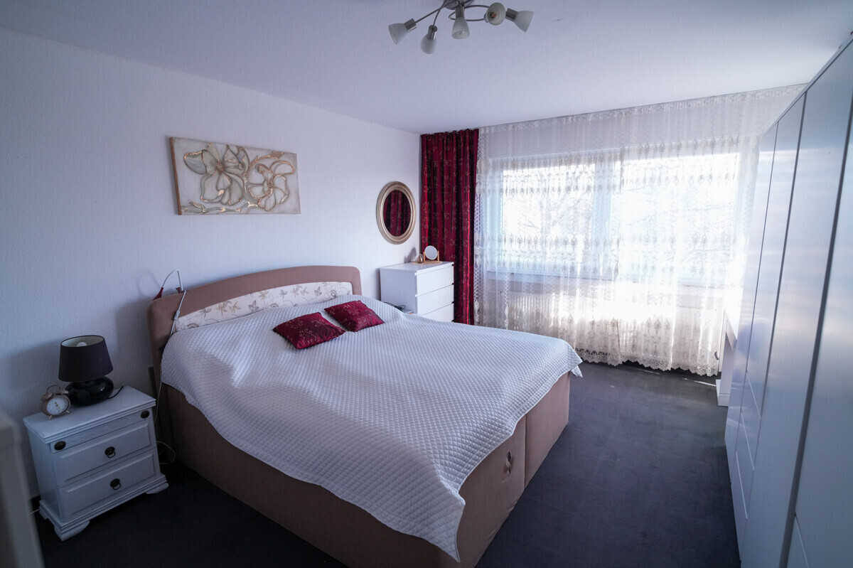 Schlafzimmer III