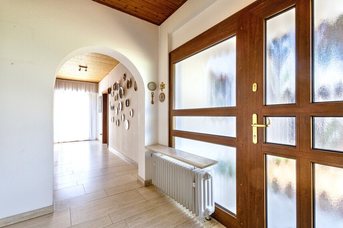 Heller und geräumiger Eingangsbereich